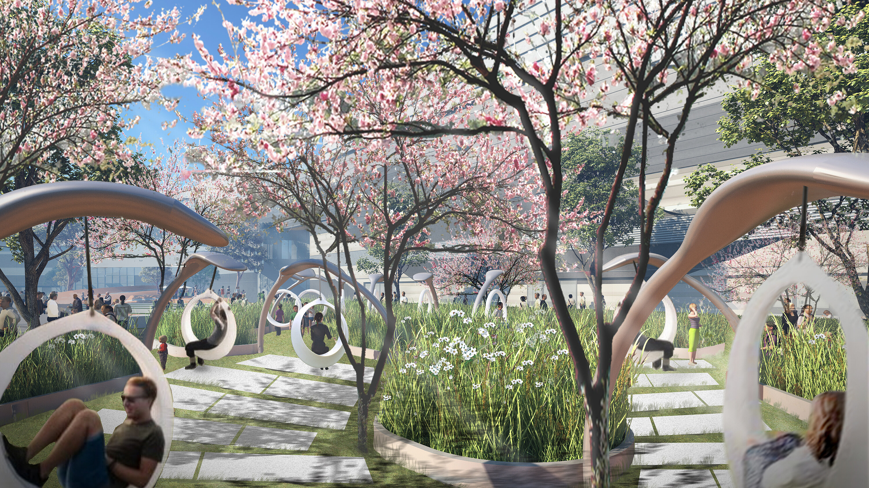 Blick auf einen begrünten Außenbereich mit rosafarbenen Lotusblüten und modernen Hängesesseln, in denen einige Personen sitzen.