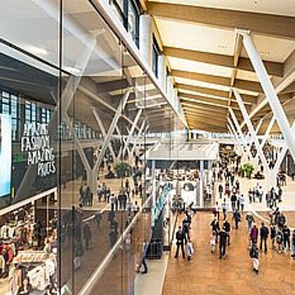 The G3 Gerasdorf shopping center from the inside